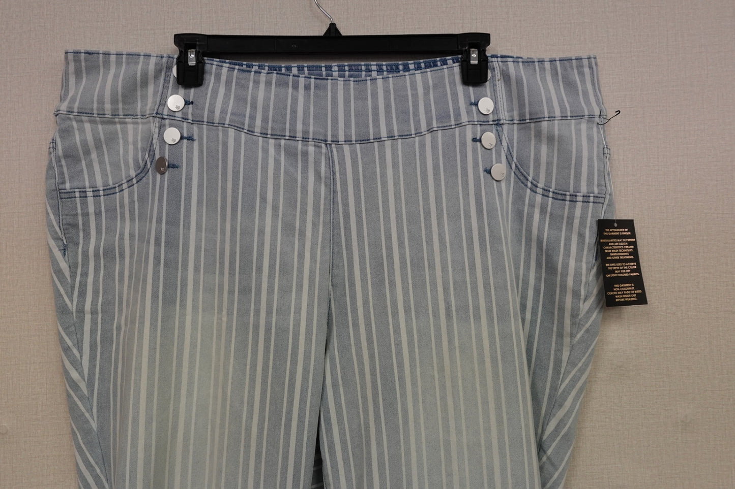 DG2, Capri/Cropped Pants, 3XT