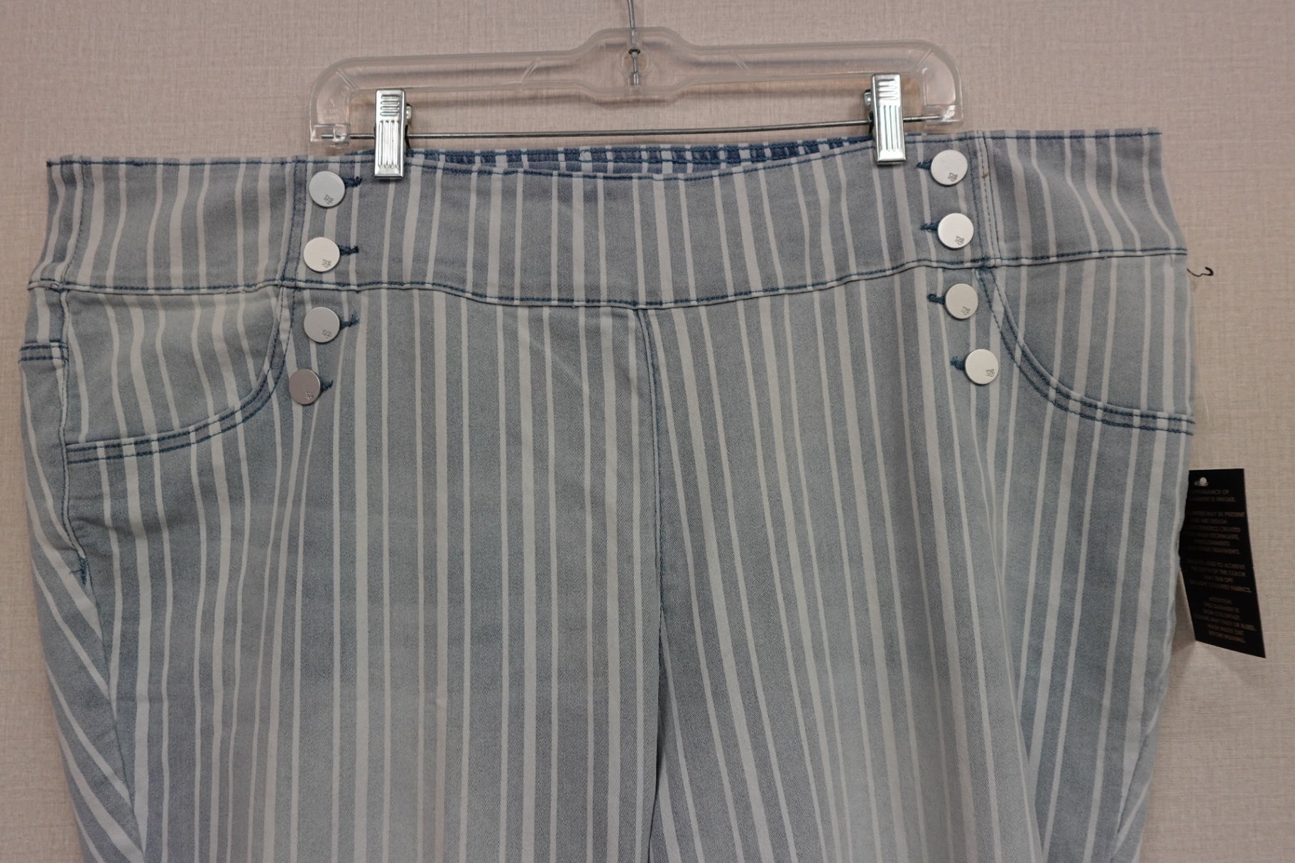 DG2, Capri/Cropped Pants, 3XT