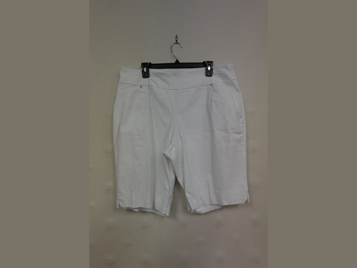 cato, Shorts, 18