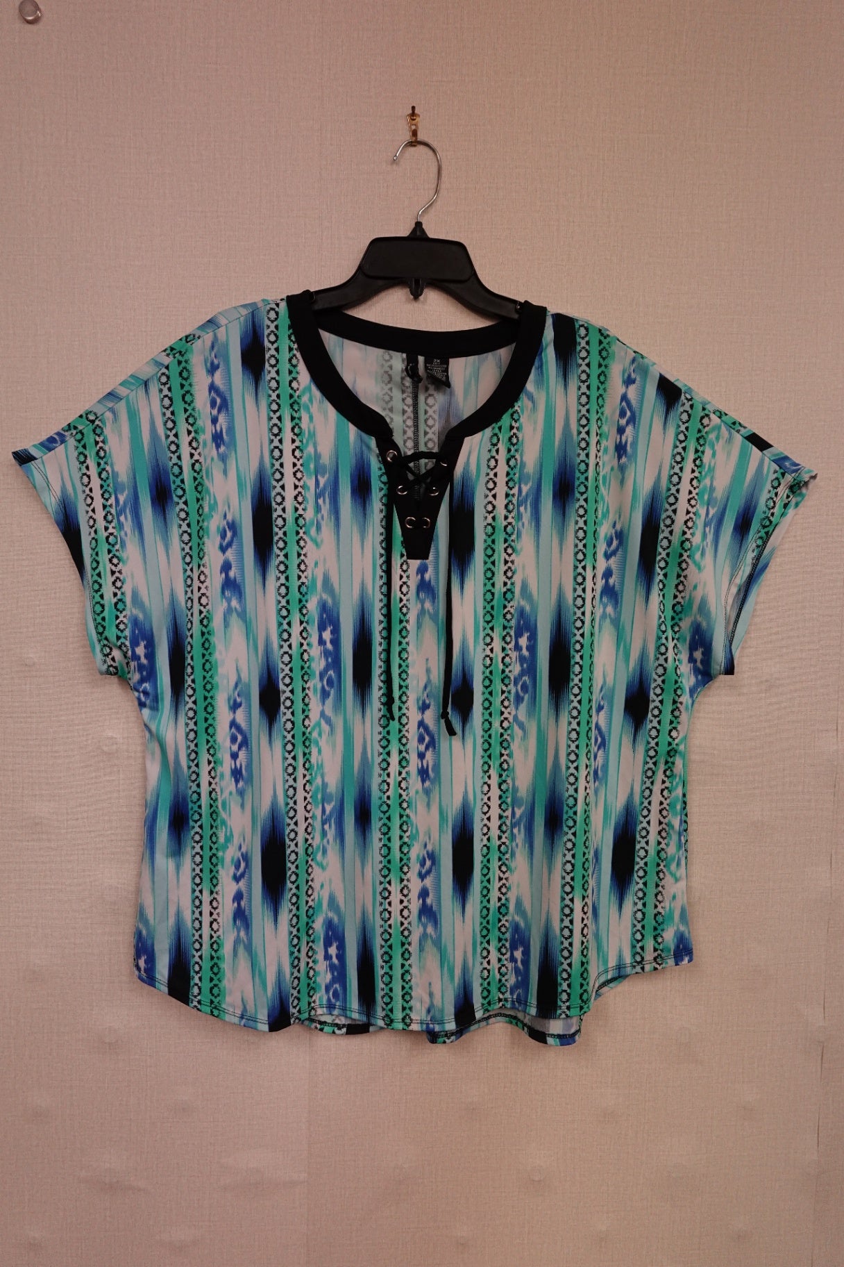 New directions, SHORT SLEEVED TOP, 2X