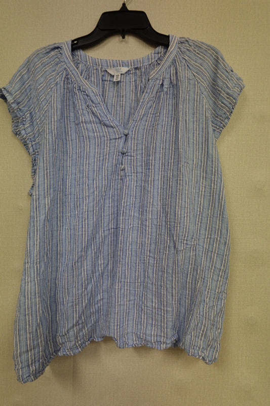 Time and Tru, short sleeve top, 22