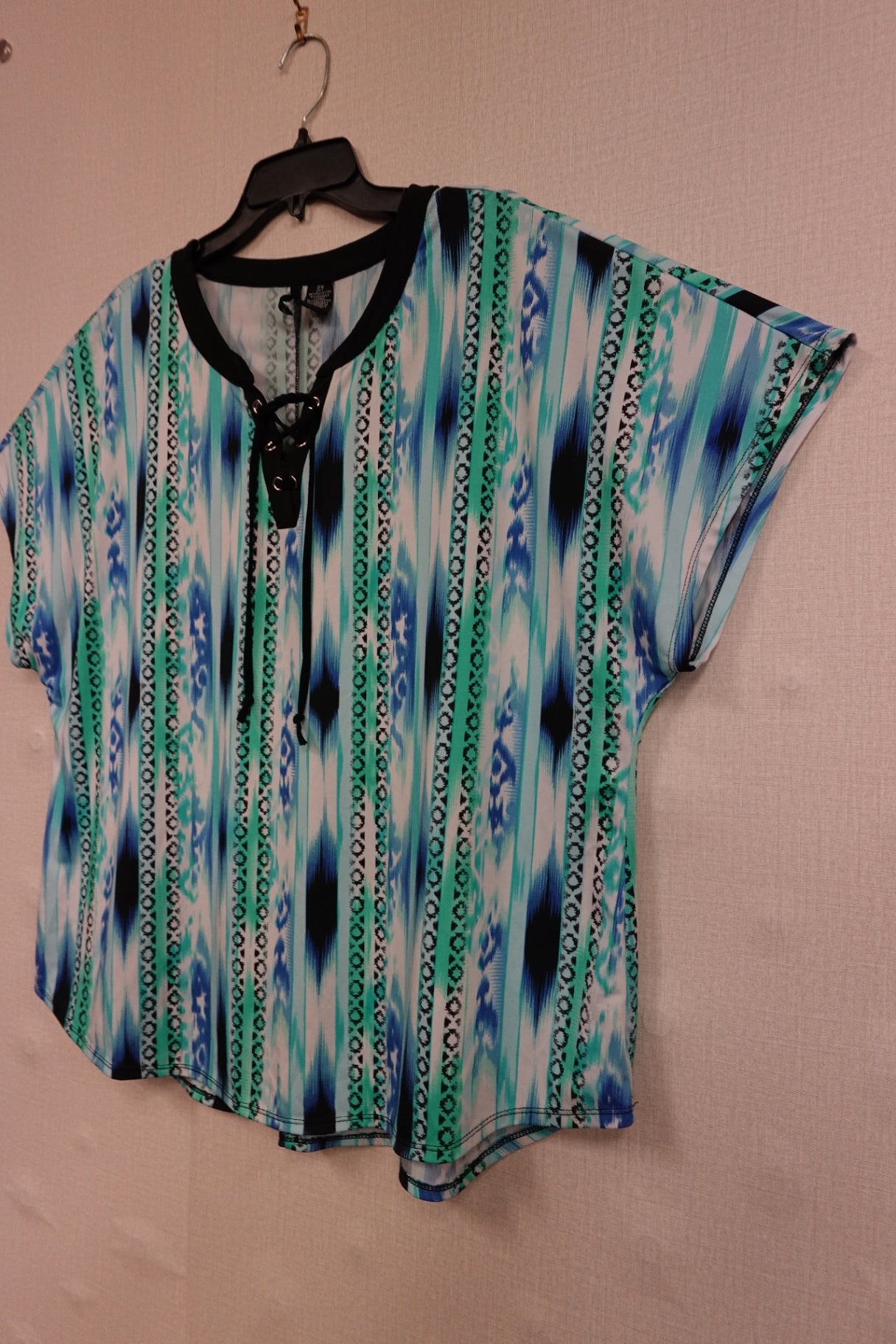 New directions, SHORT SLEEVED TOP, 2X