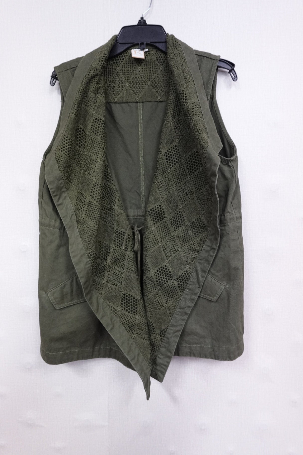 Kinnucans, Light layer/vest, L