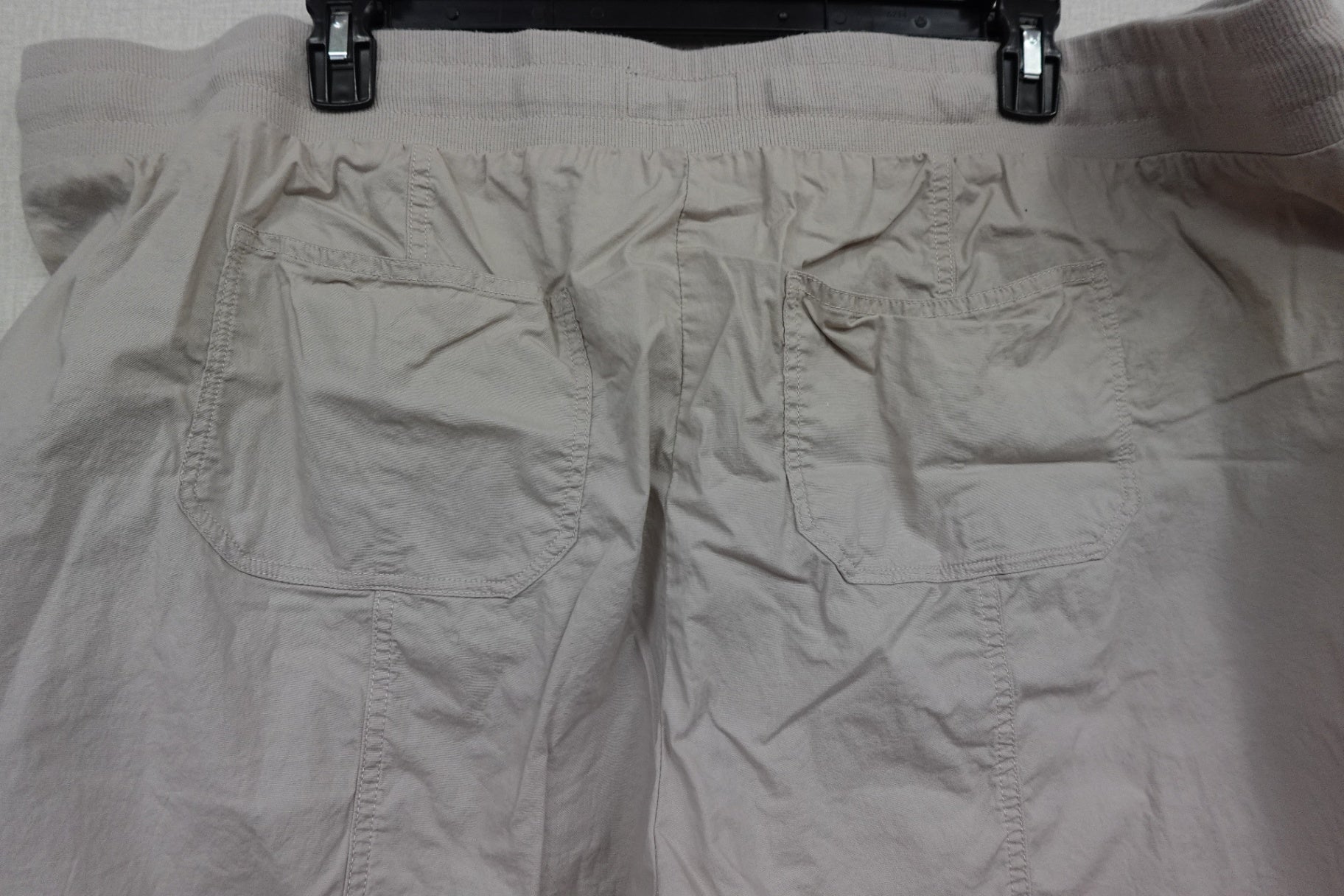 Torrid, Capri/Cropped Pants, 4R