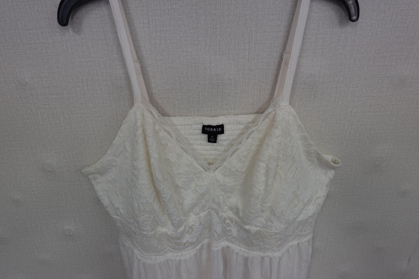 TORRID, SLEEVELESS TOP, XL (1X)