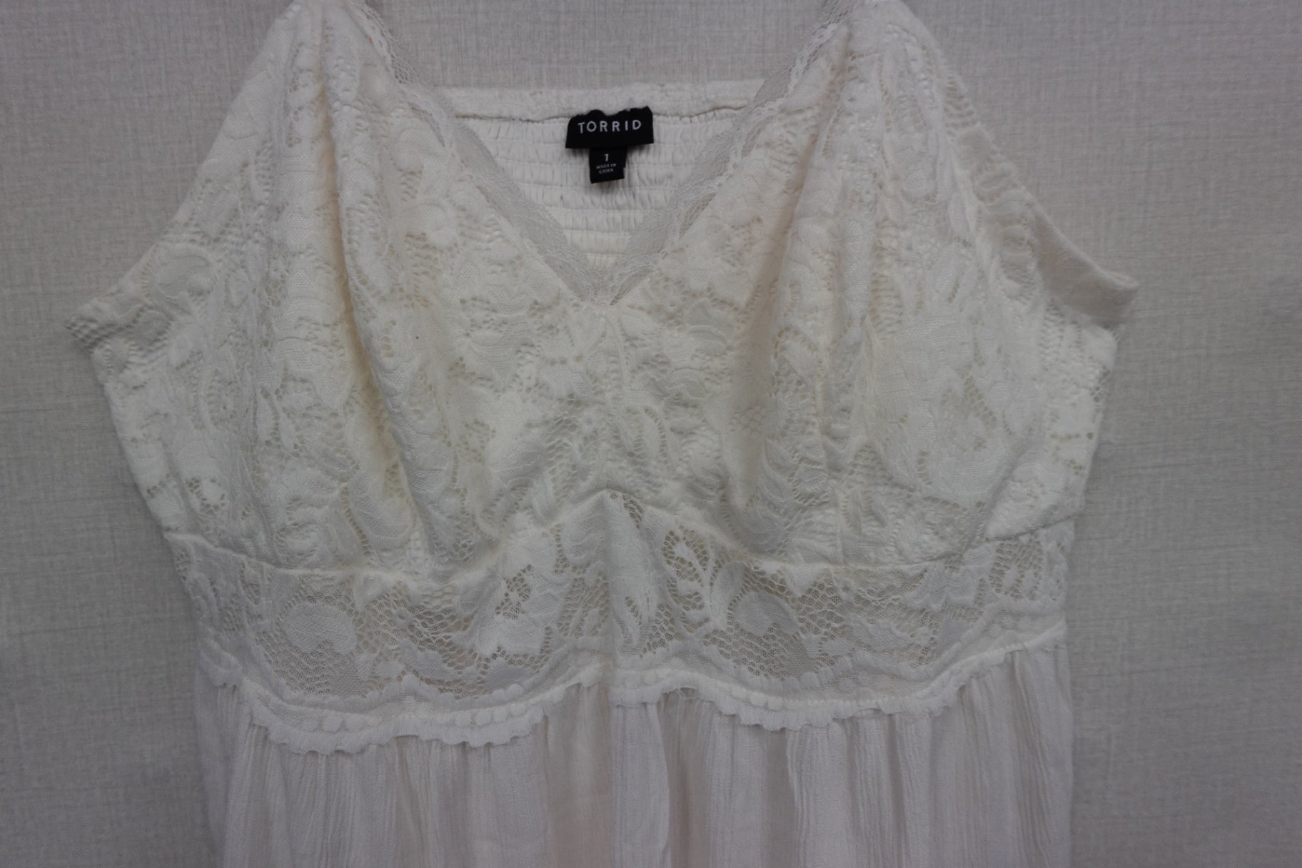 TORRID, SLEEVELESS TOP, XL (1X)