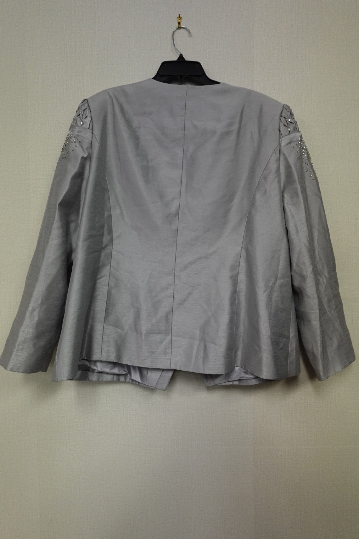 PROMISE COLLECTION, Formal 3 Piece suit, 22