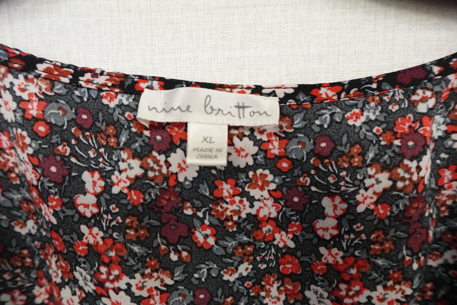 Nine britton, Short Sleeves Top, XL