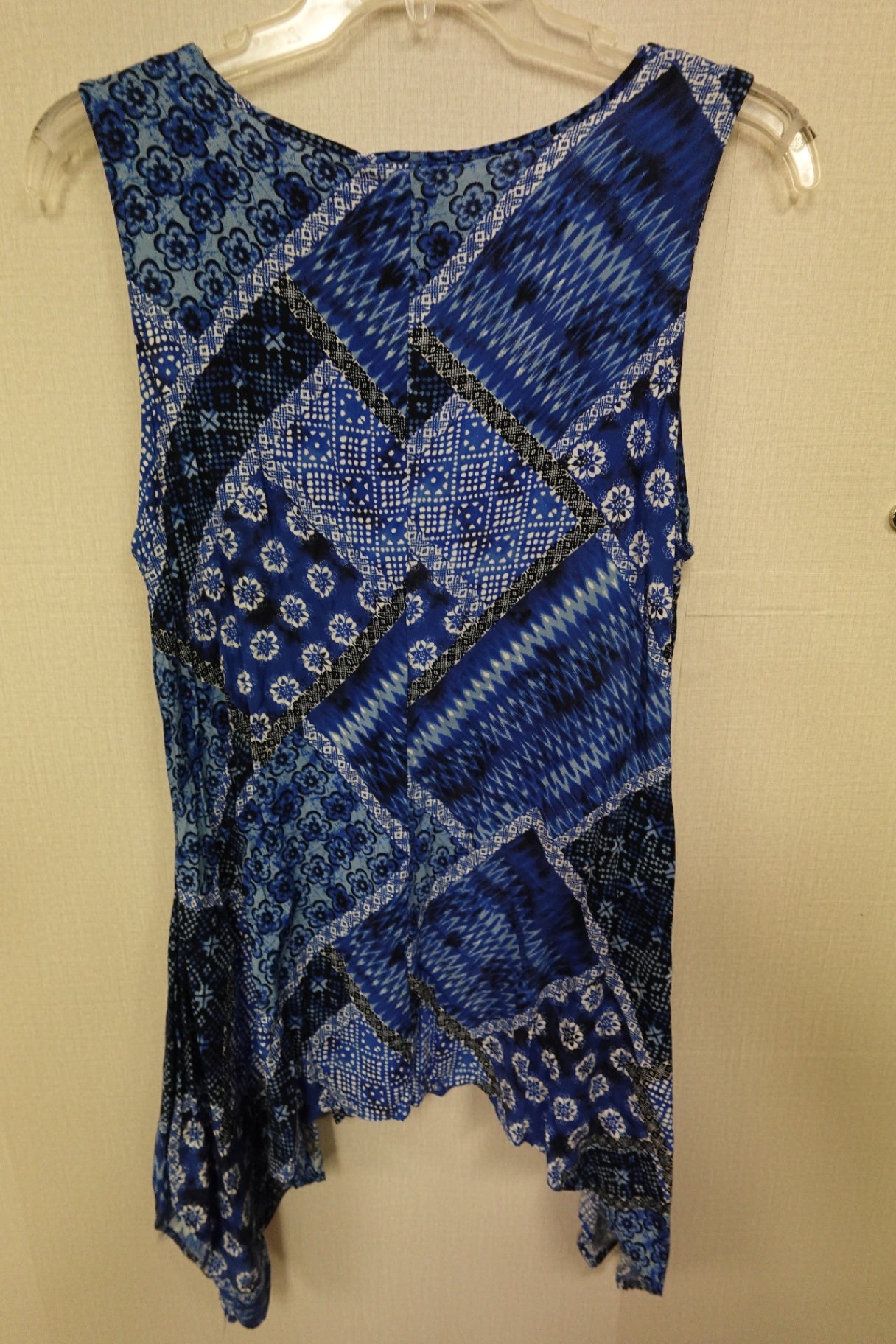 Avenue, Sleeveless Top, 18/20