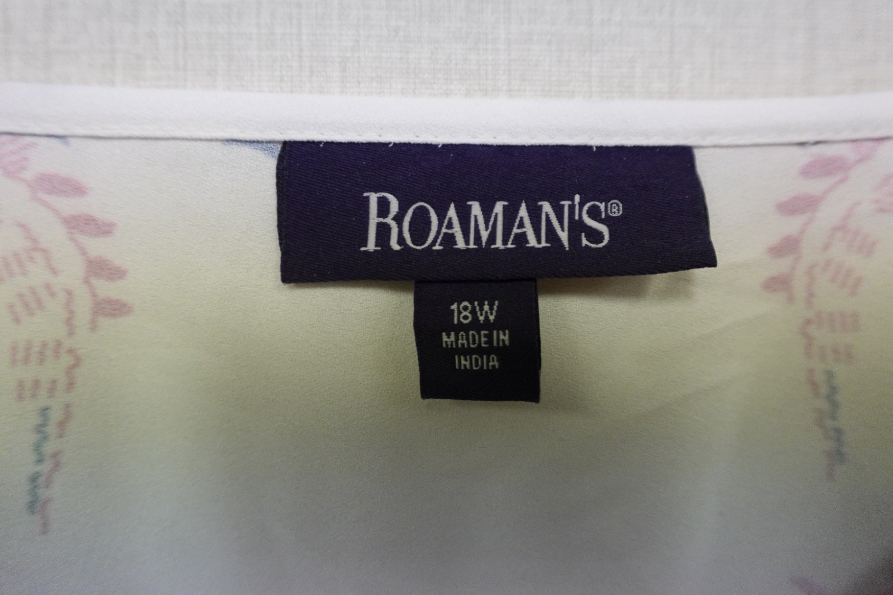 Roamans, Kaften, 16W