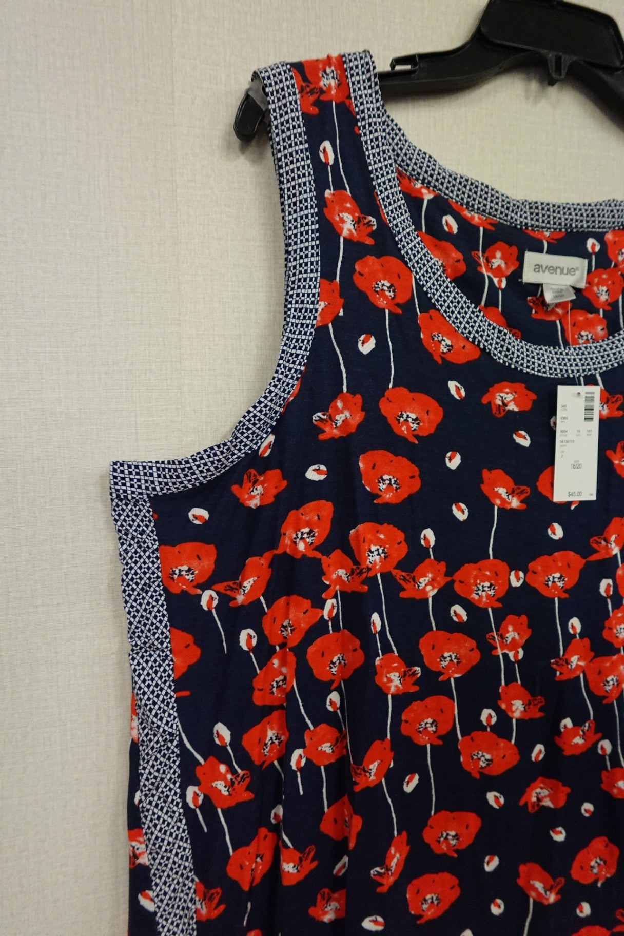 Avenue, Sleeveless Top, 18/20