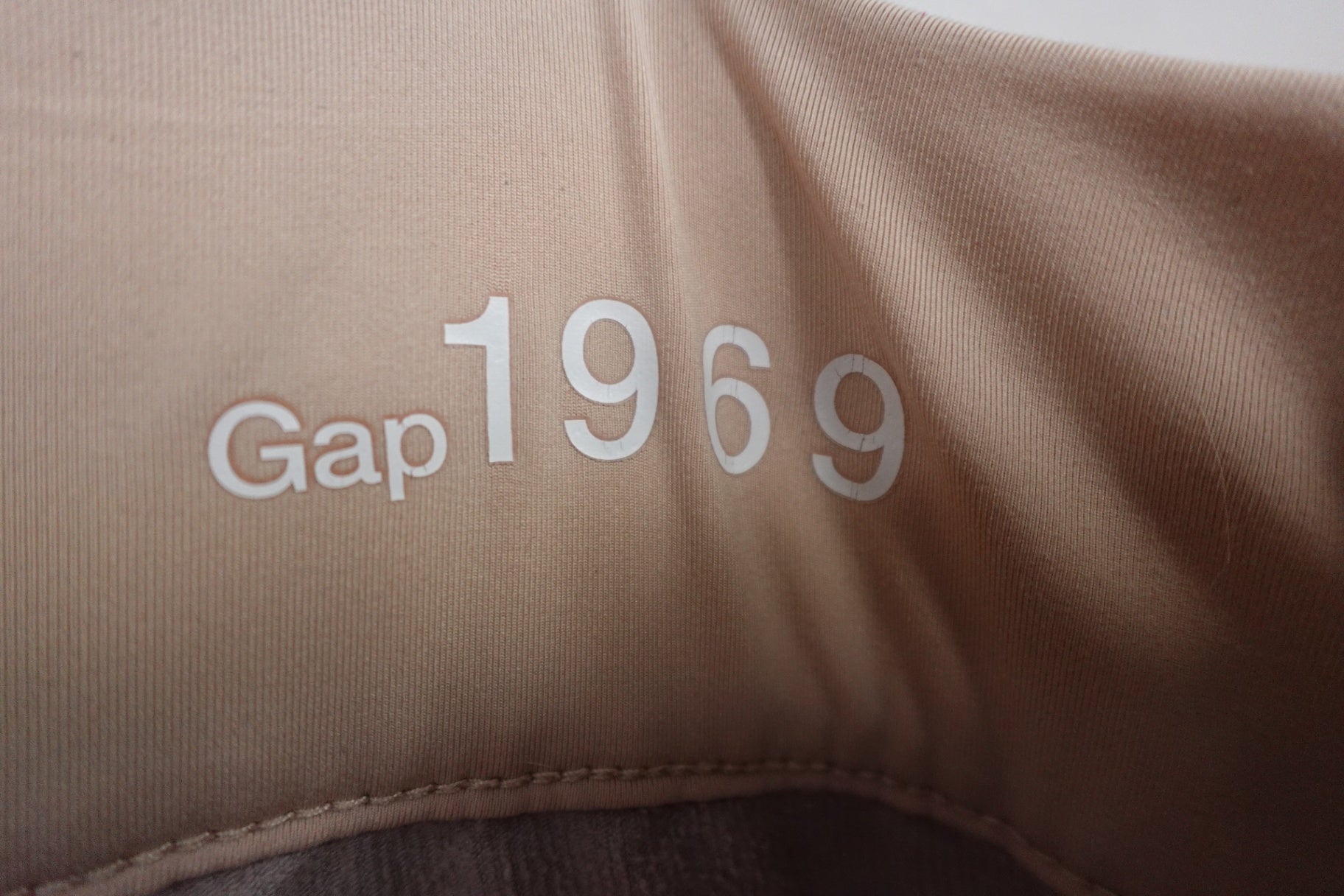 Gap, Pants: Maternity , 18