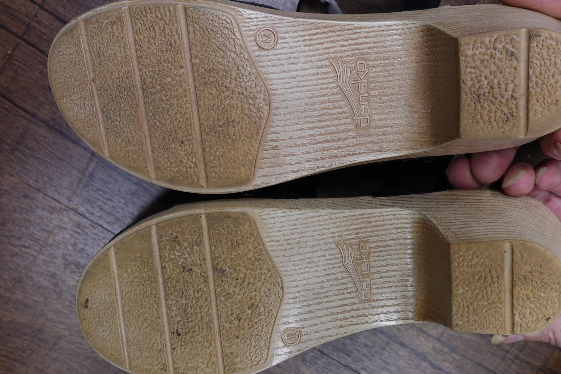 Dansko, Shoes, 42