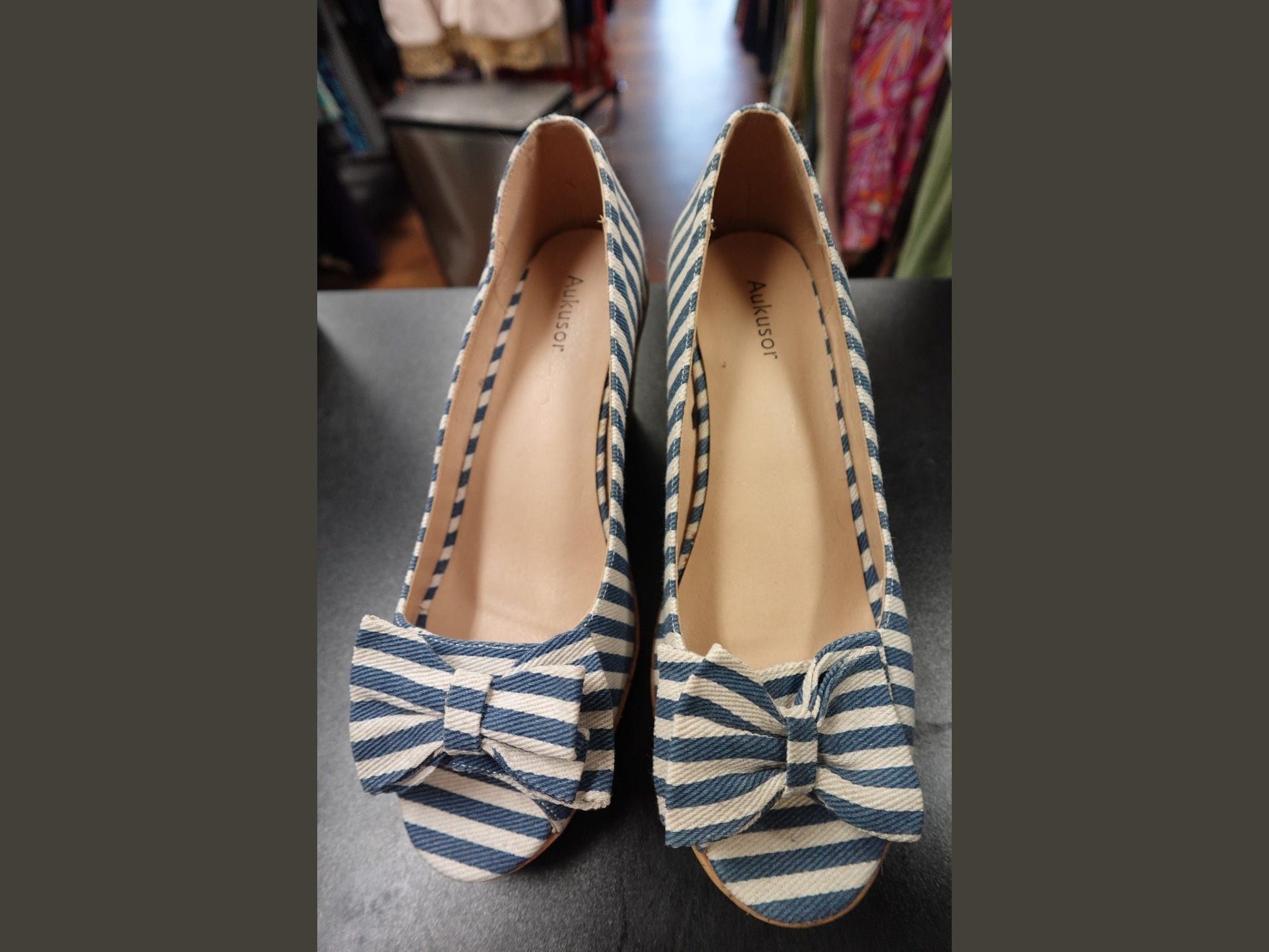 Aukusor, Pumps, 10