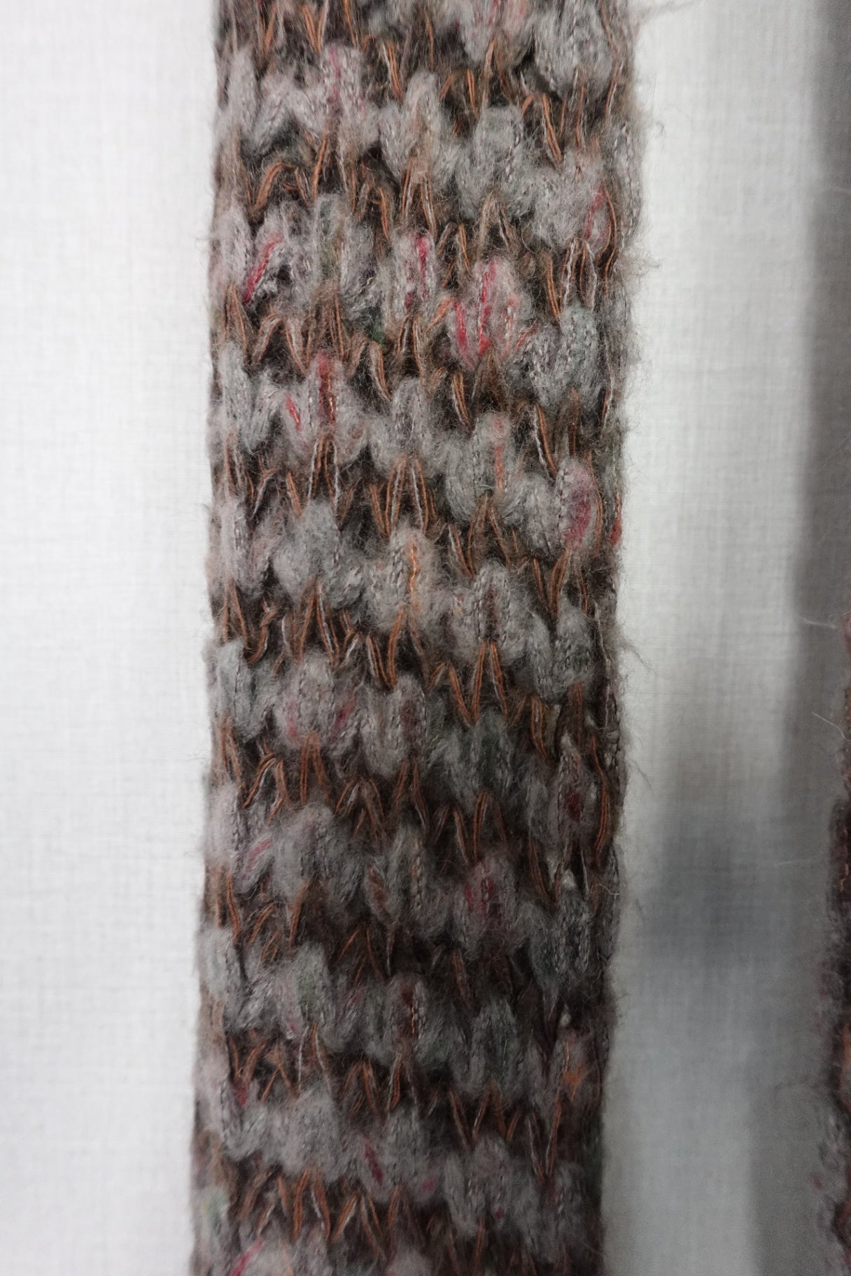 Flo Reiza, Scarf, long- Condition: New with tags