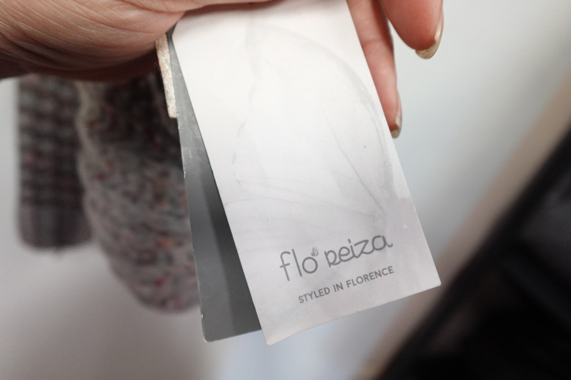 Flo Reiza, Scarf, long- Condition: New with tags