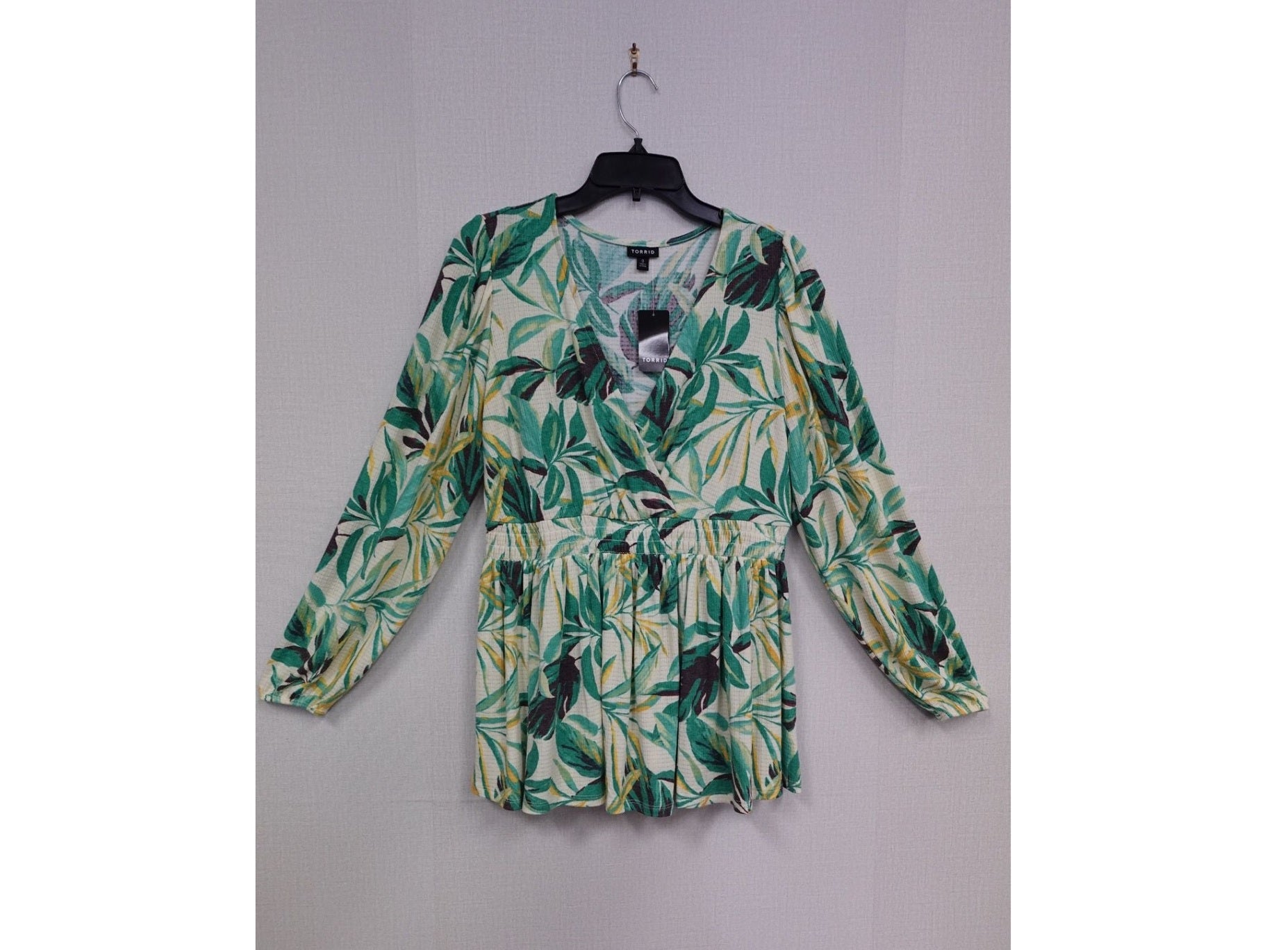 Torrid, Long Sleeves Top, Large (0)- Condition: New with tags
