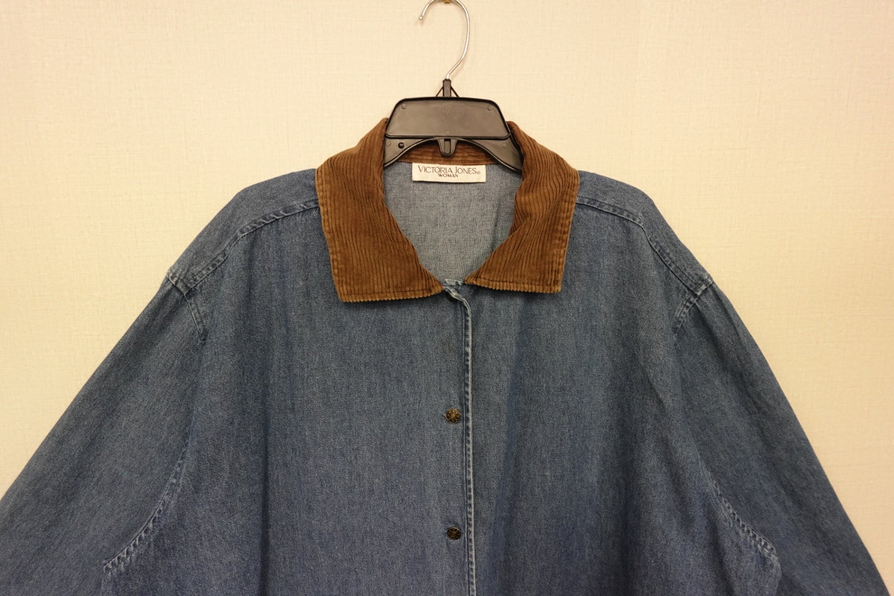 Victoria Jones, Light Jacket, 3X/4X- Condition: Very Good