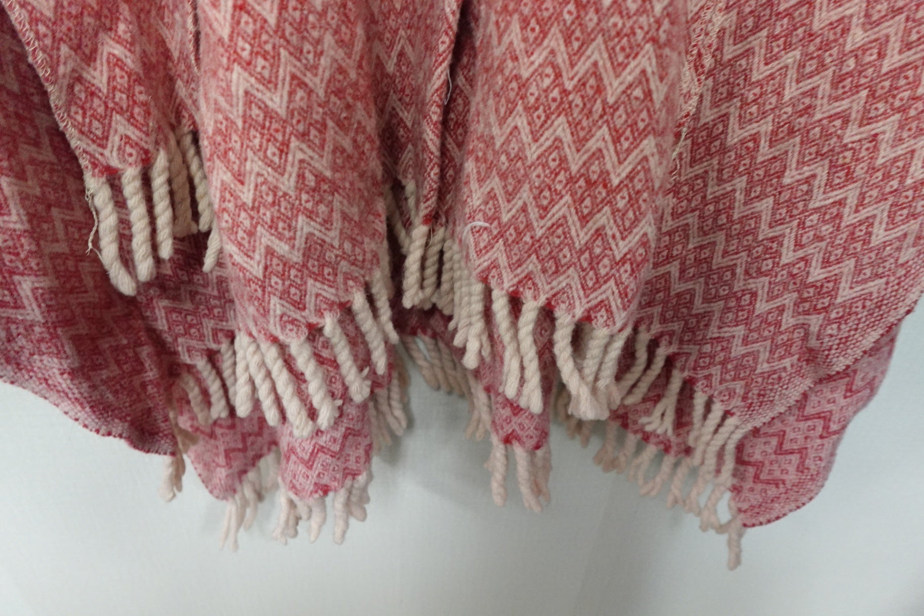 Unknown, Shawl/Poncho, -Freesize can fit up to 2x/3x- Condition: Very Good