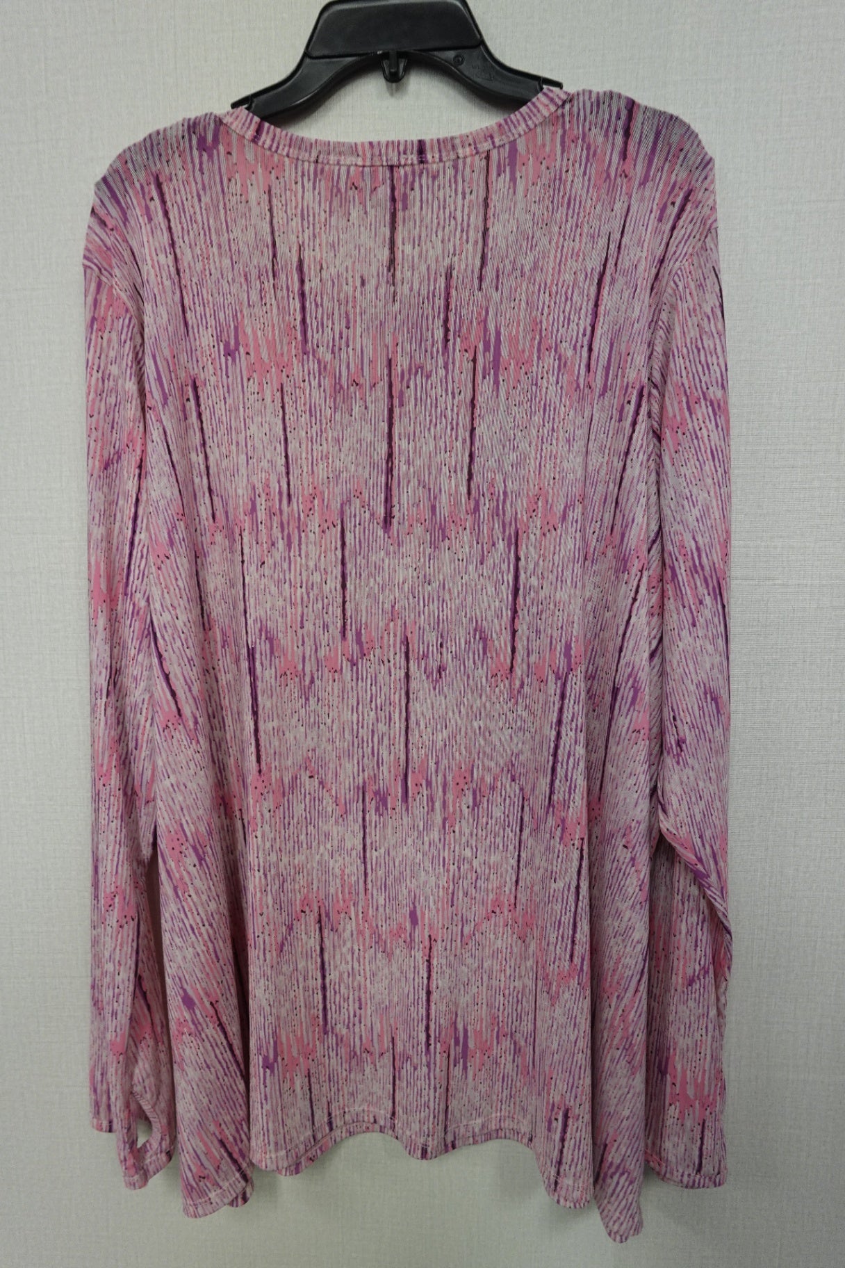 Logo layers, Long Sleeves Top, 3X