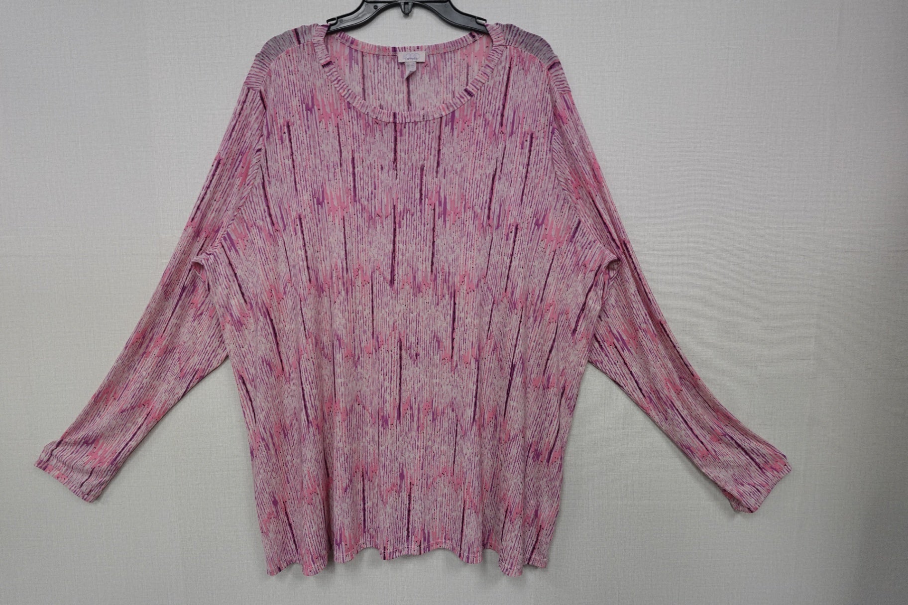 Logo layers, Long Sleeves Top, 3X