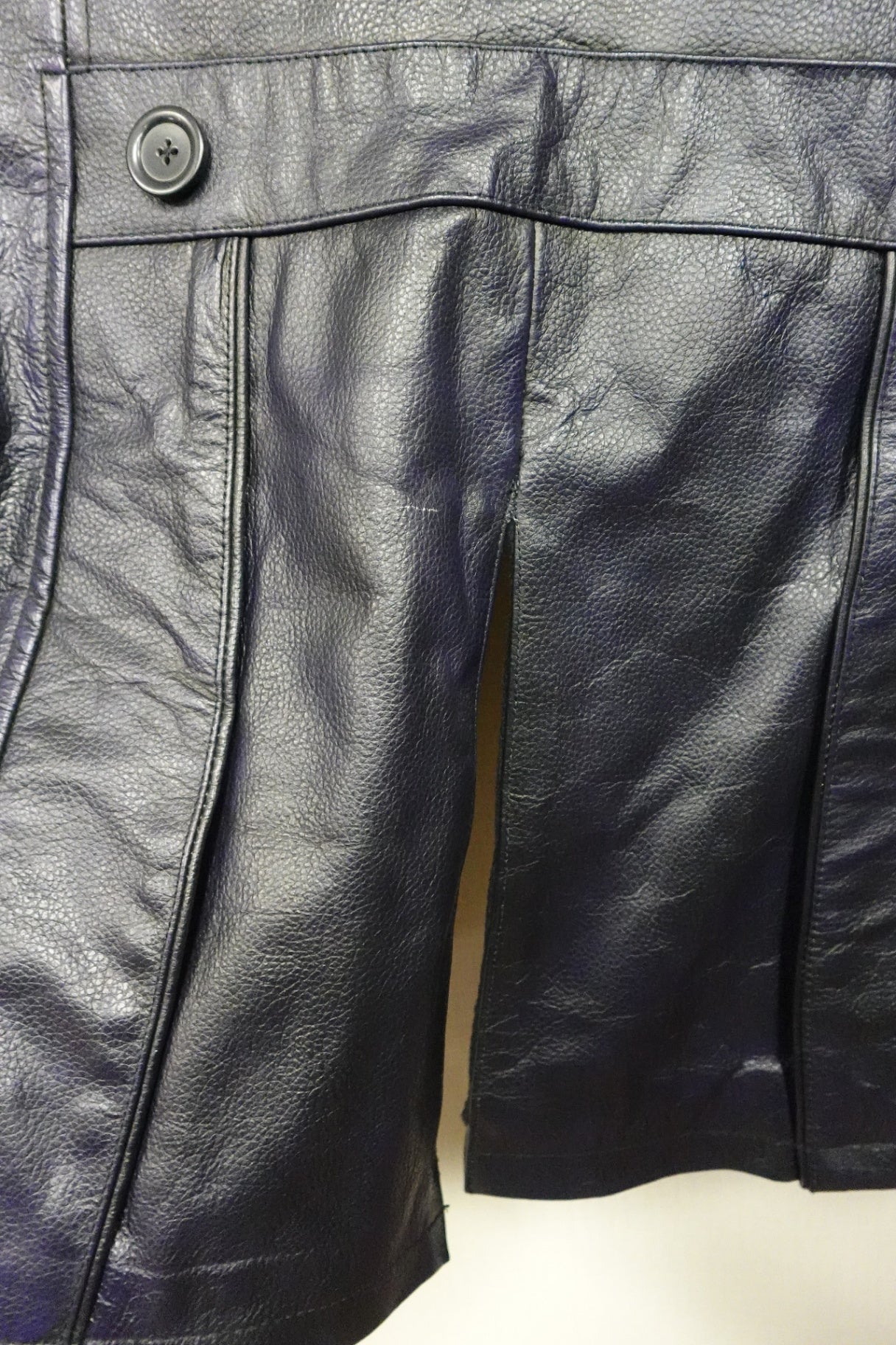 Verillas Lifestyles, NWT- Indigo Blue Leather Jacket, Size 14