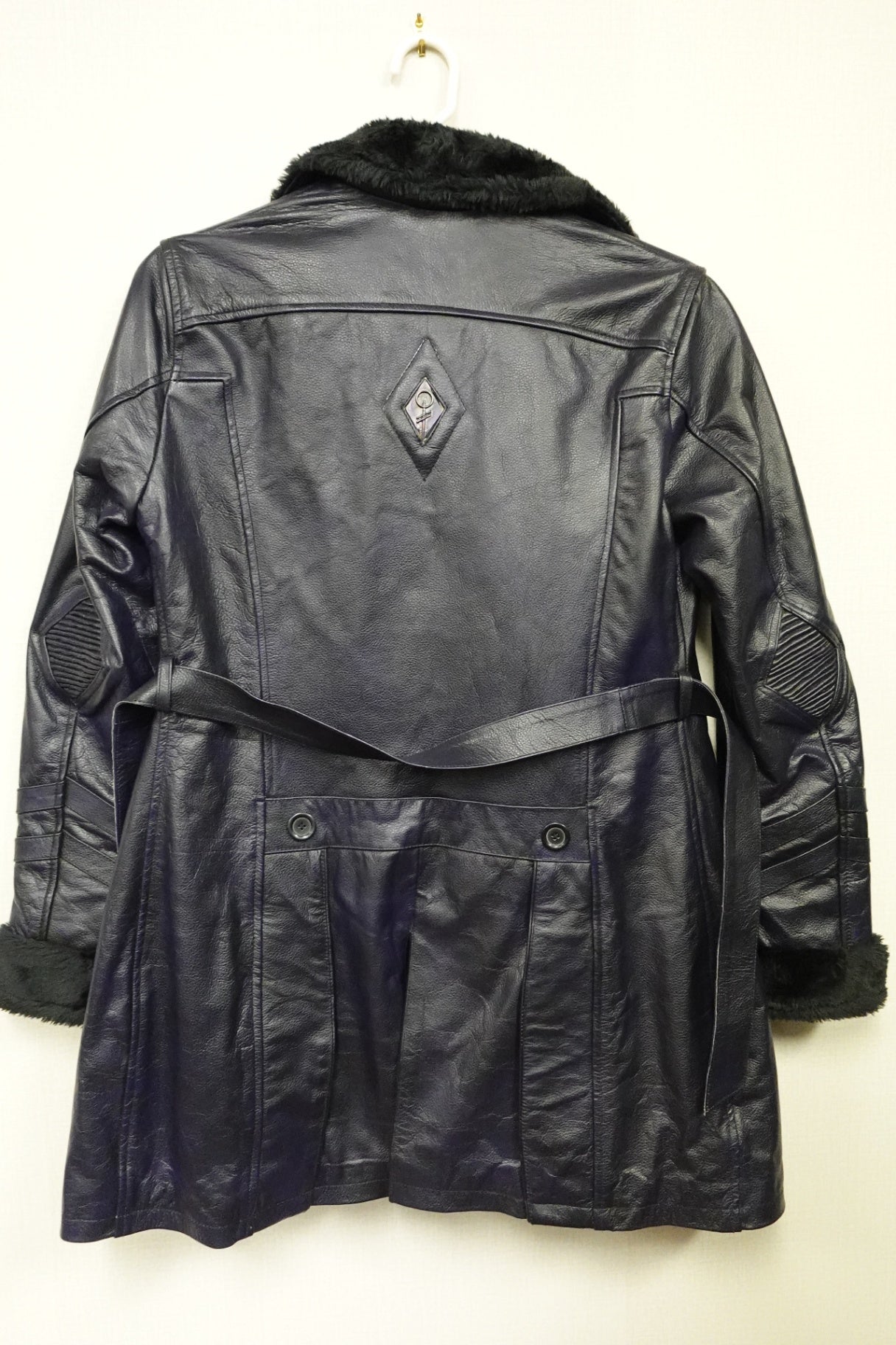 Verillas Lifestyles, NWT- Indigo Blue Leather Jacket, Size 14