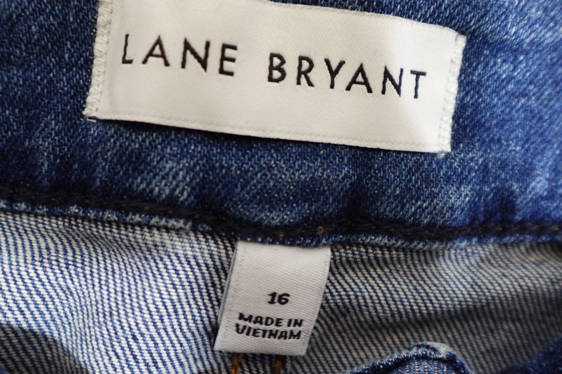 Lane Bryant, NWT Jeans: High-Rise Straight,16