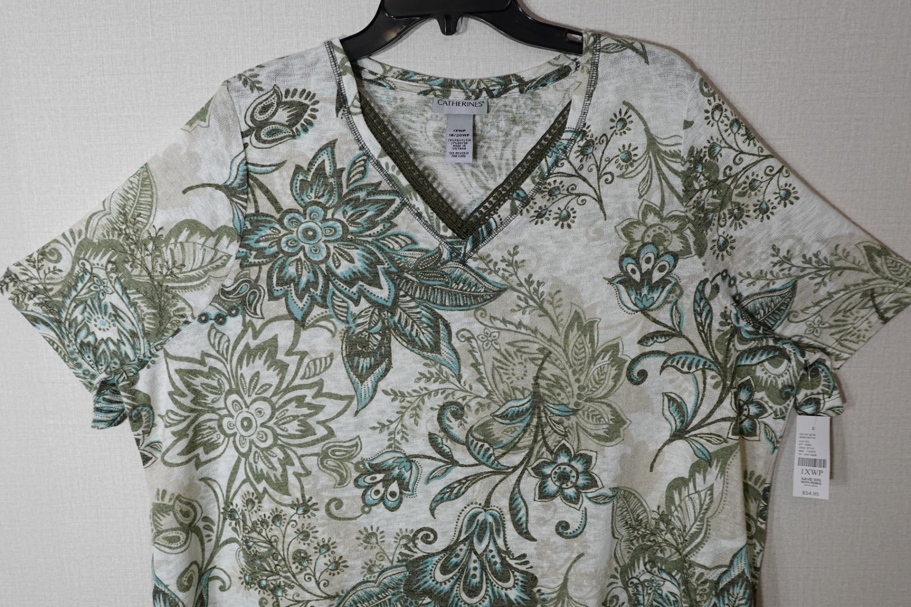 Catherine's, NWT Short Sleeves Top, 18/20