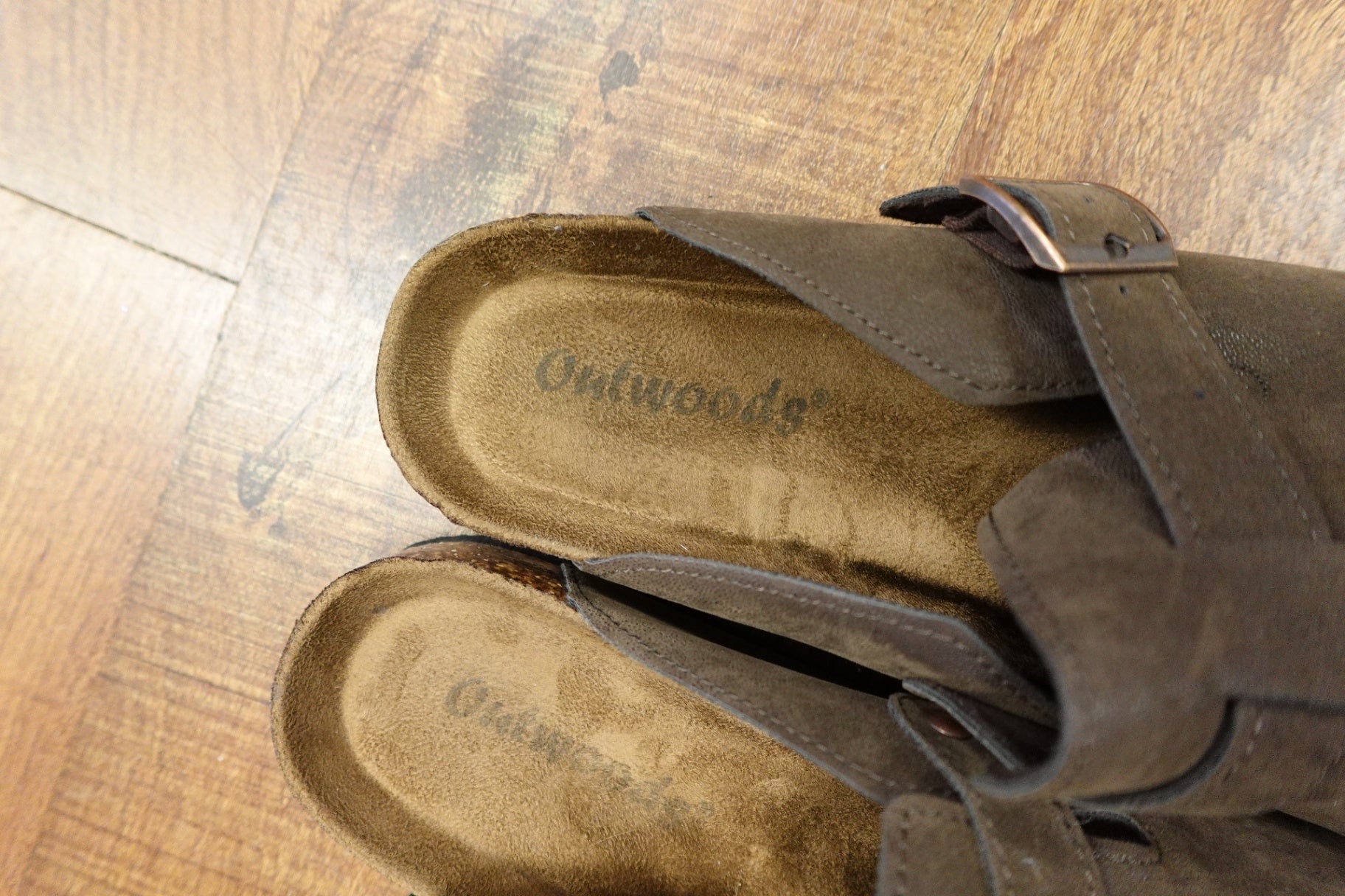 Outwoods, Shoes, 8