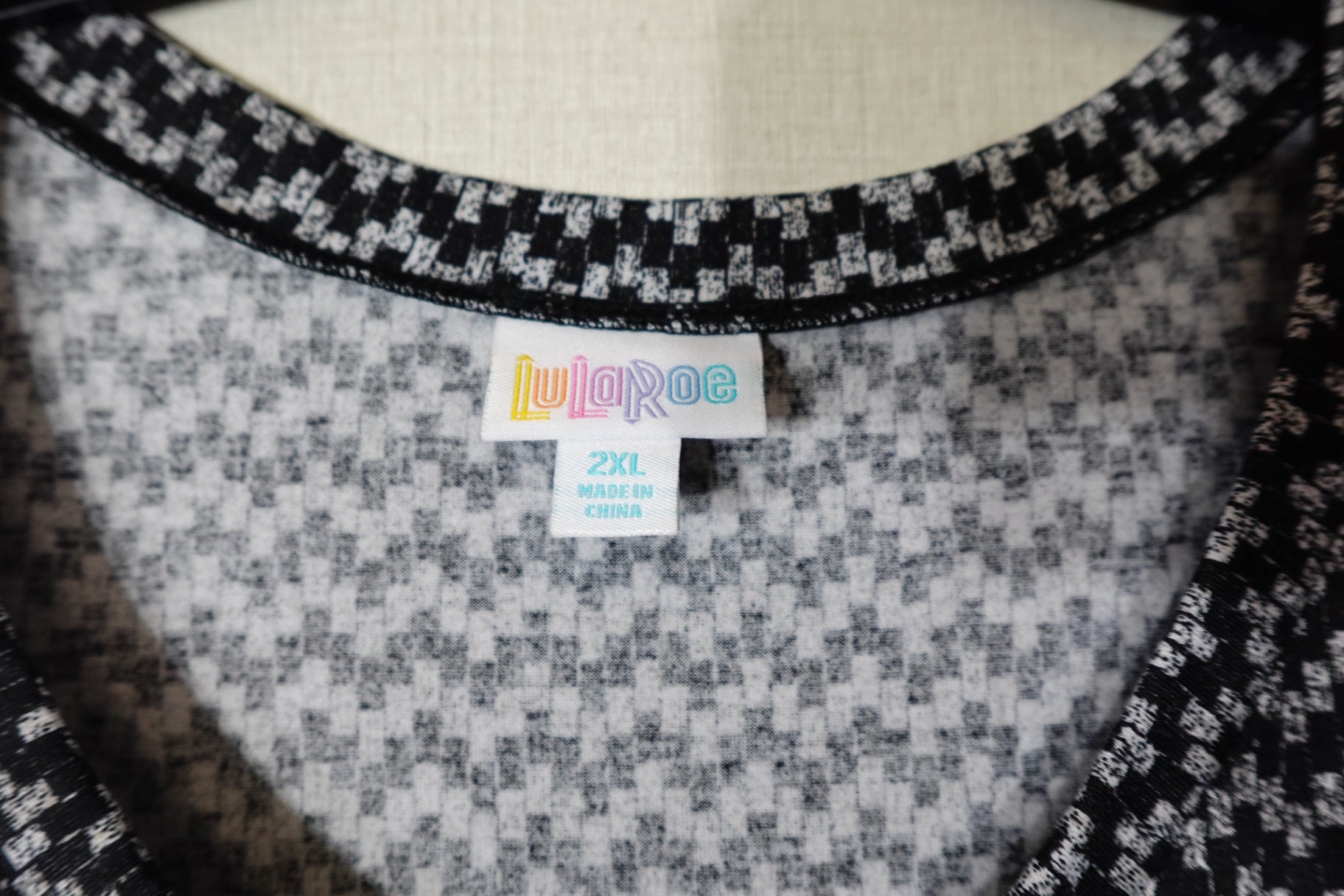 LuLaRoe, Long Sleeves Top, 2X