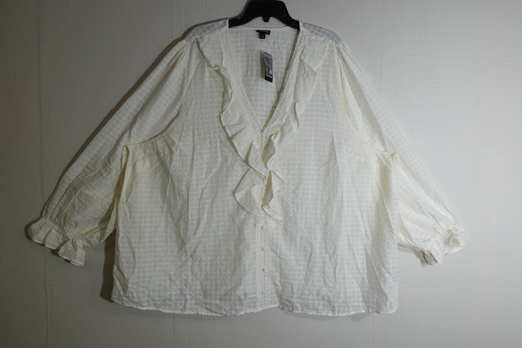 TORRID, NWT Long Sleeves Top, 5X
