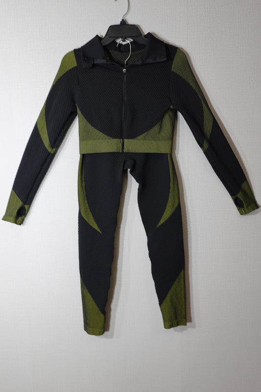 B Fit A, Active Wear set, Large