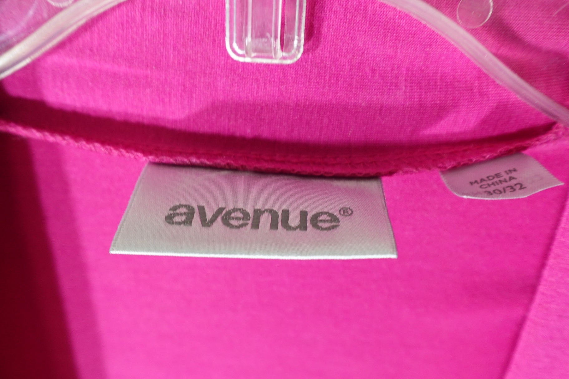 Avenue, Cardigan, 30/32