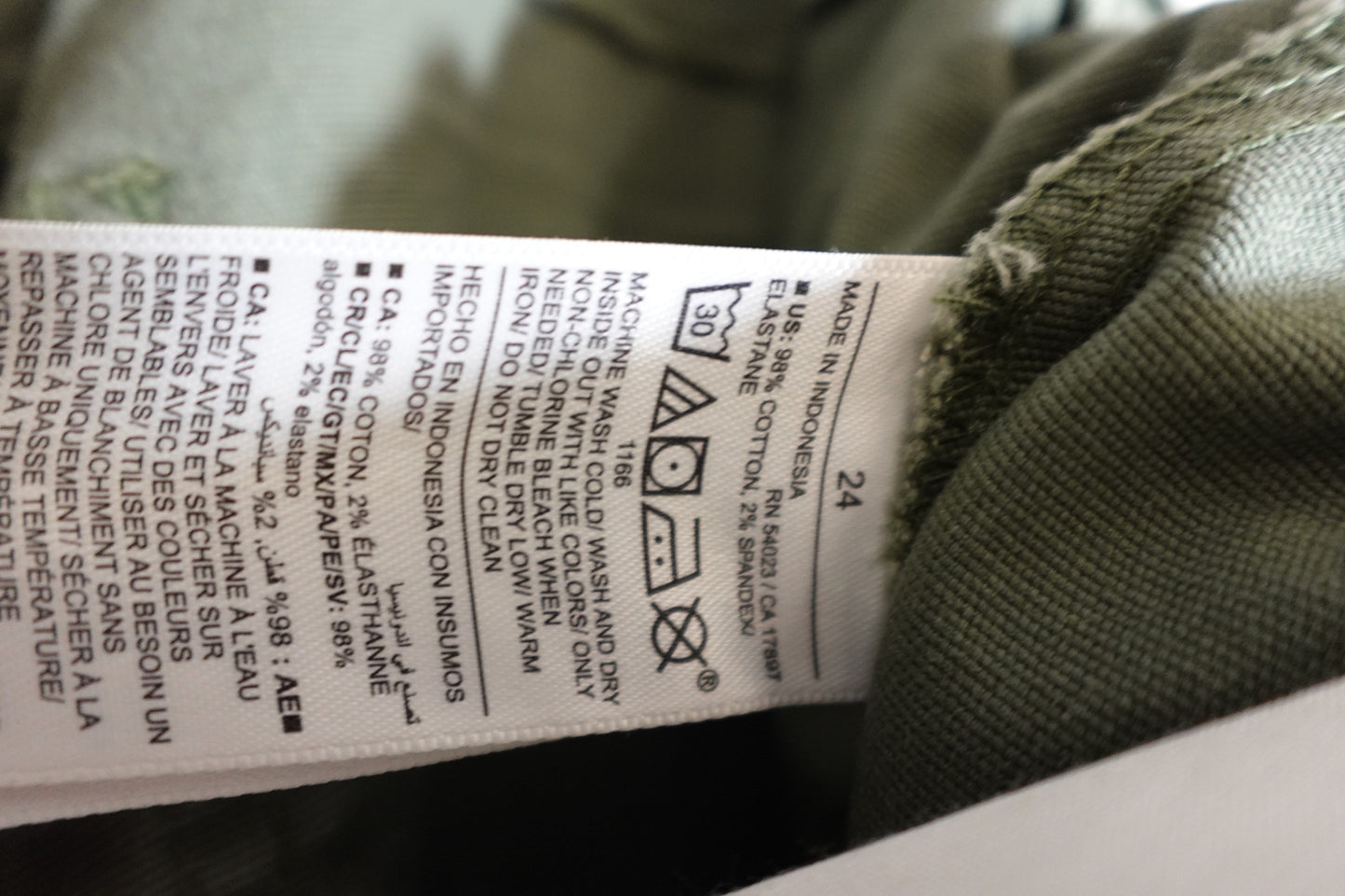 Old Navy, NWT Pants: wide-leg, 24