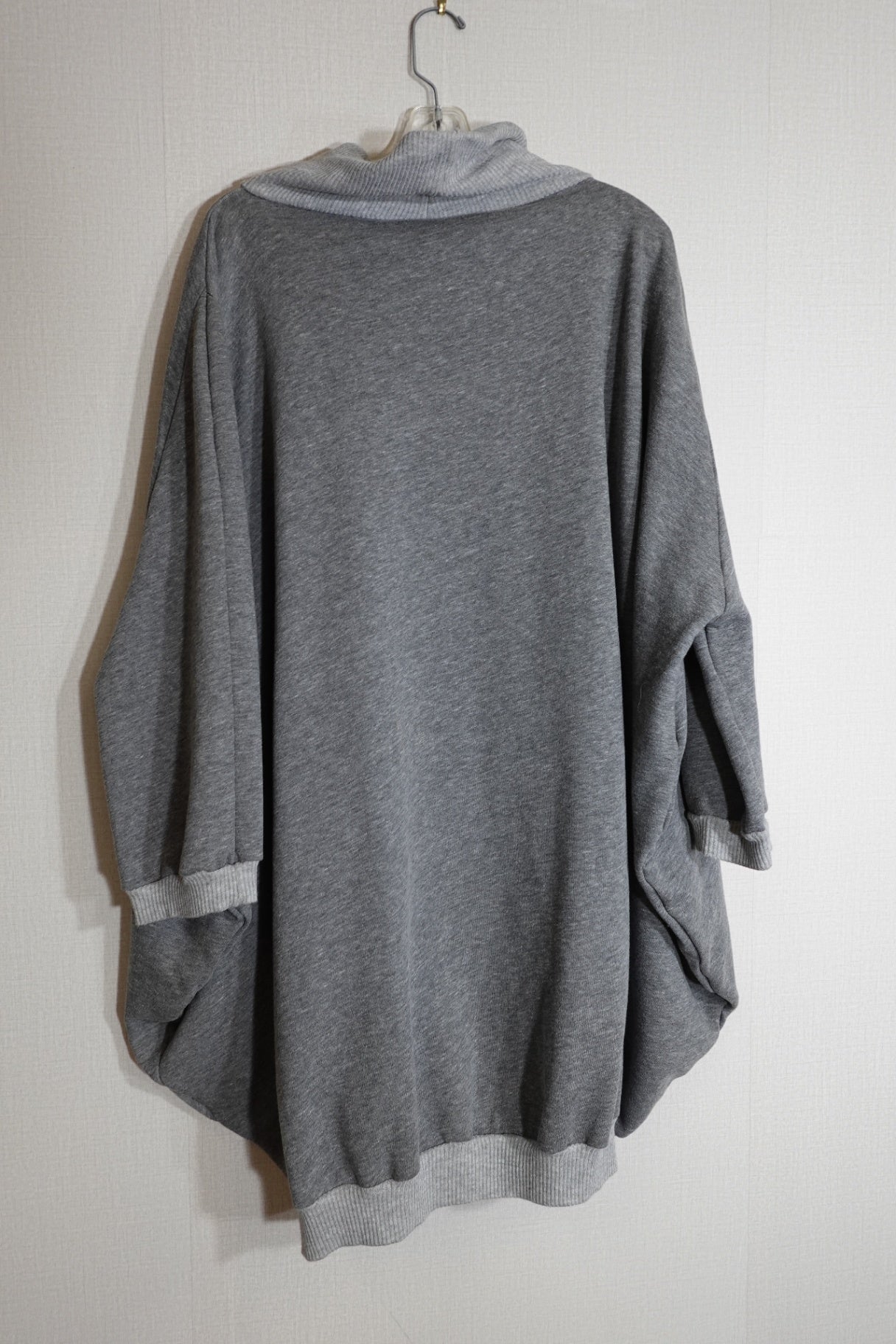 Baboosk, over-sized sweatshirt, XL/2X