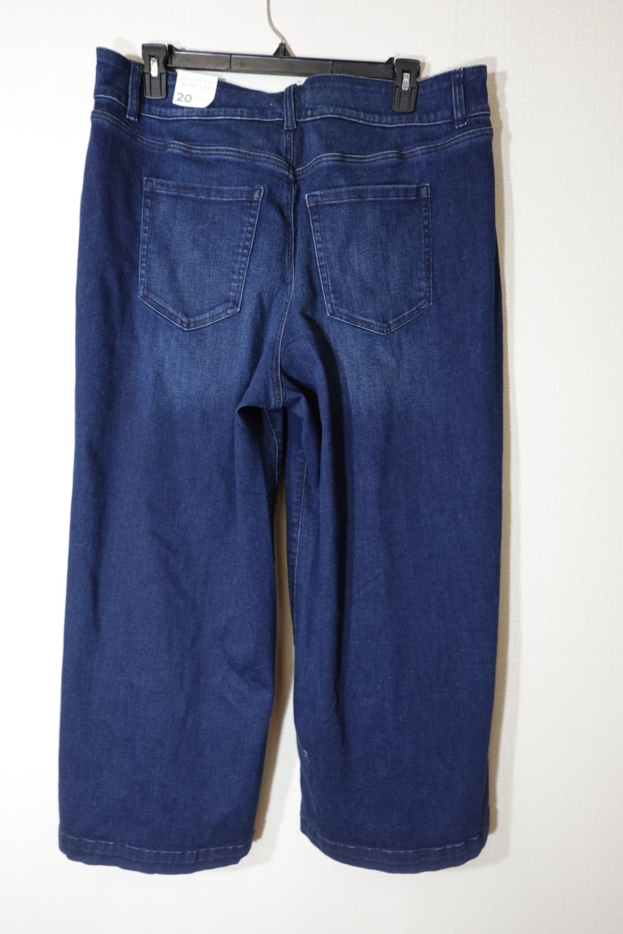 Lane Bryant, NEW- Jeans: Petite High-Rise wide-leg, 20P