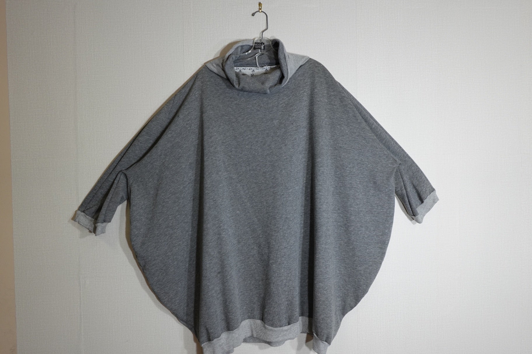 Baboosk, over-sized sweatshirt, XL/2X