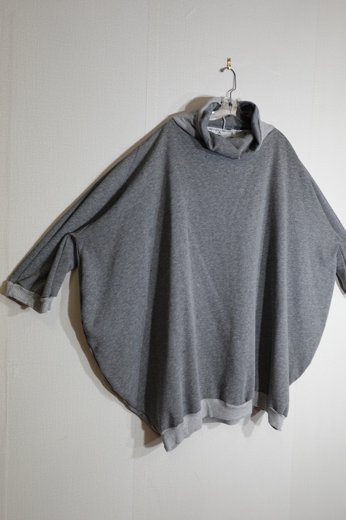 Baboosk, over-sized sweatshirt, XL/2X