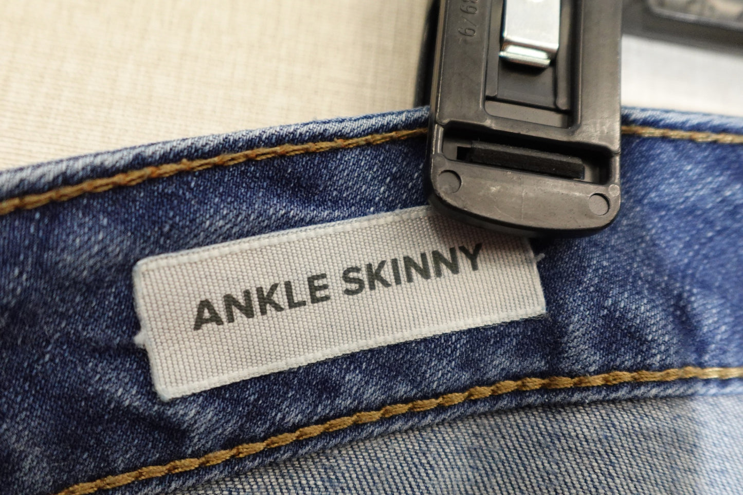 Torrid, Jeans: Ankle Skinny, 18