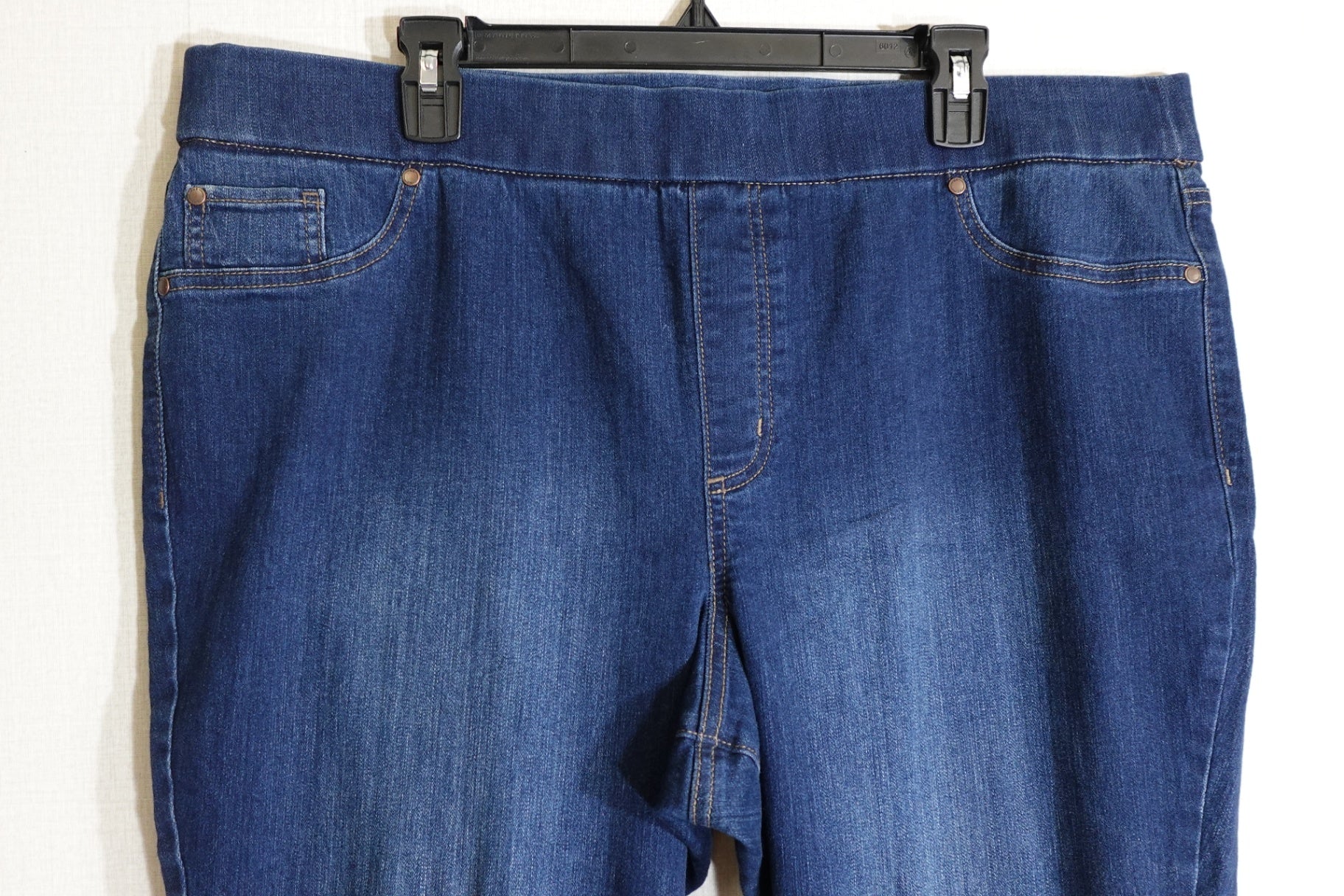 Kim Rogers, Jeans: Relaxed, 18WA