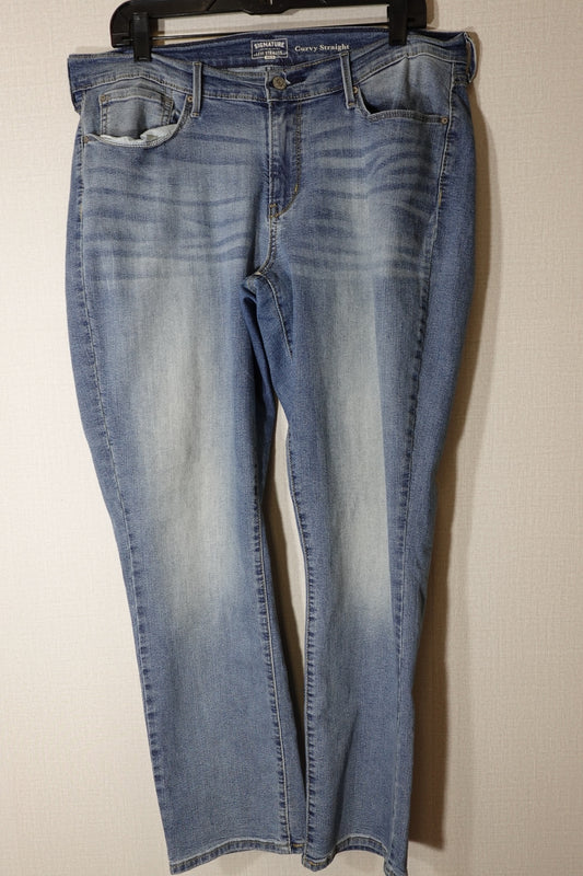 Signature Strauss, jeans: curvy straight, 18W