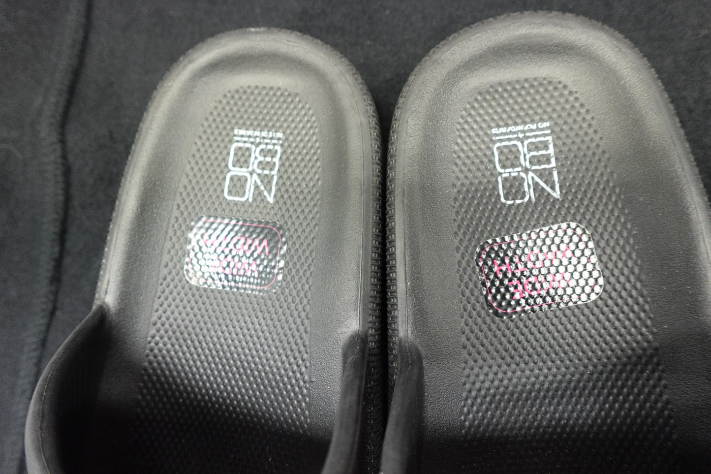 nobo, Shoe: slides, 7W