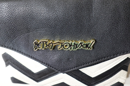 Betsy Johnson, PURSE/BAG, Meduim