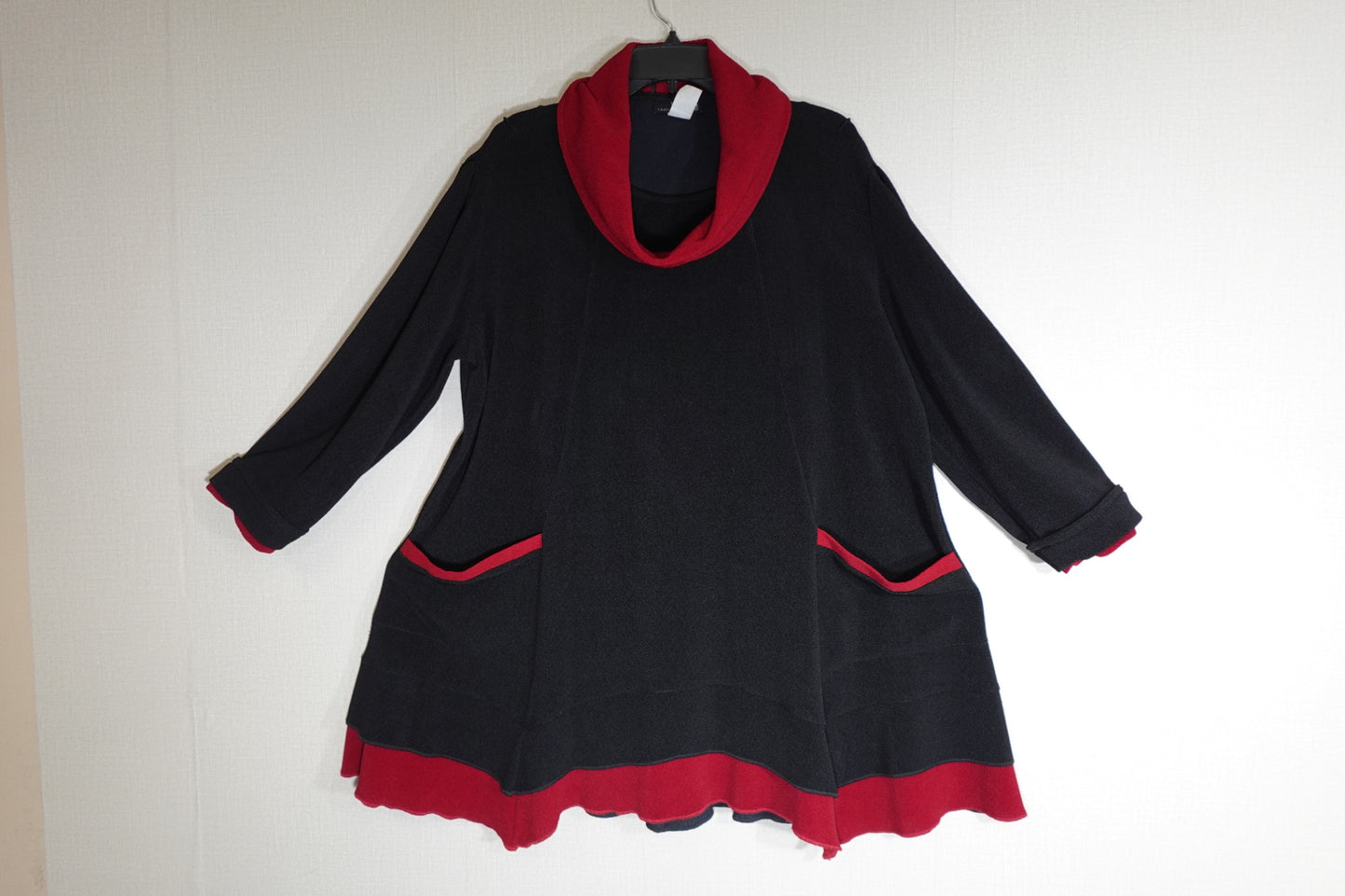 Moonlight Y&S fashion design, 3/4 SLEEVE TOP with detachable cowl, 2X