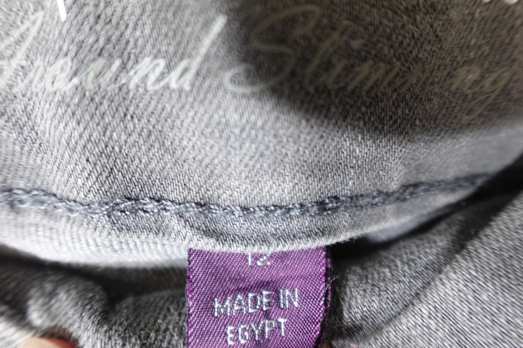 Gloria Vanderbilt, New Jeans: relaxed, 12