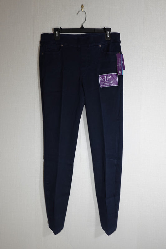 Gloria Vanderbilt, New Jeans: relaxed, 12