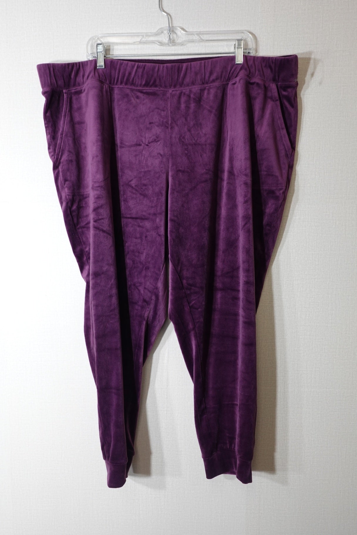 D&CO, Pajama Set, 2X (pants) 3X (tops)