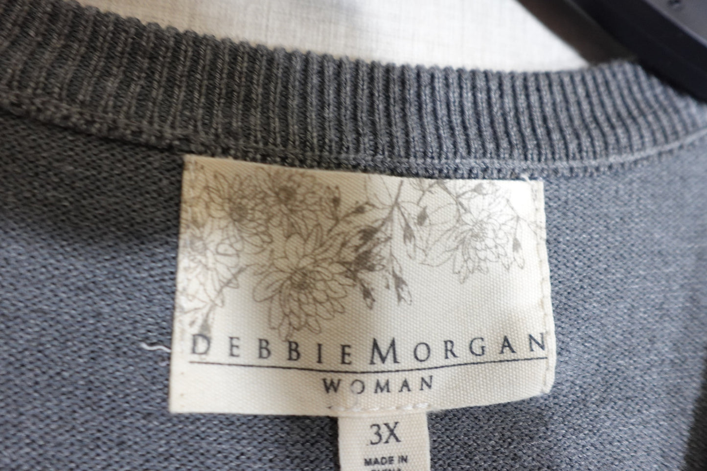 Debbie Morgan, Cardigan, 3X
