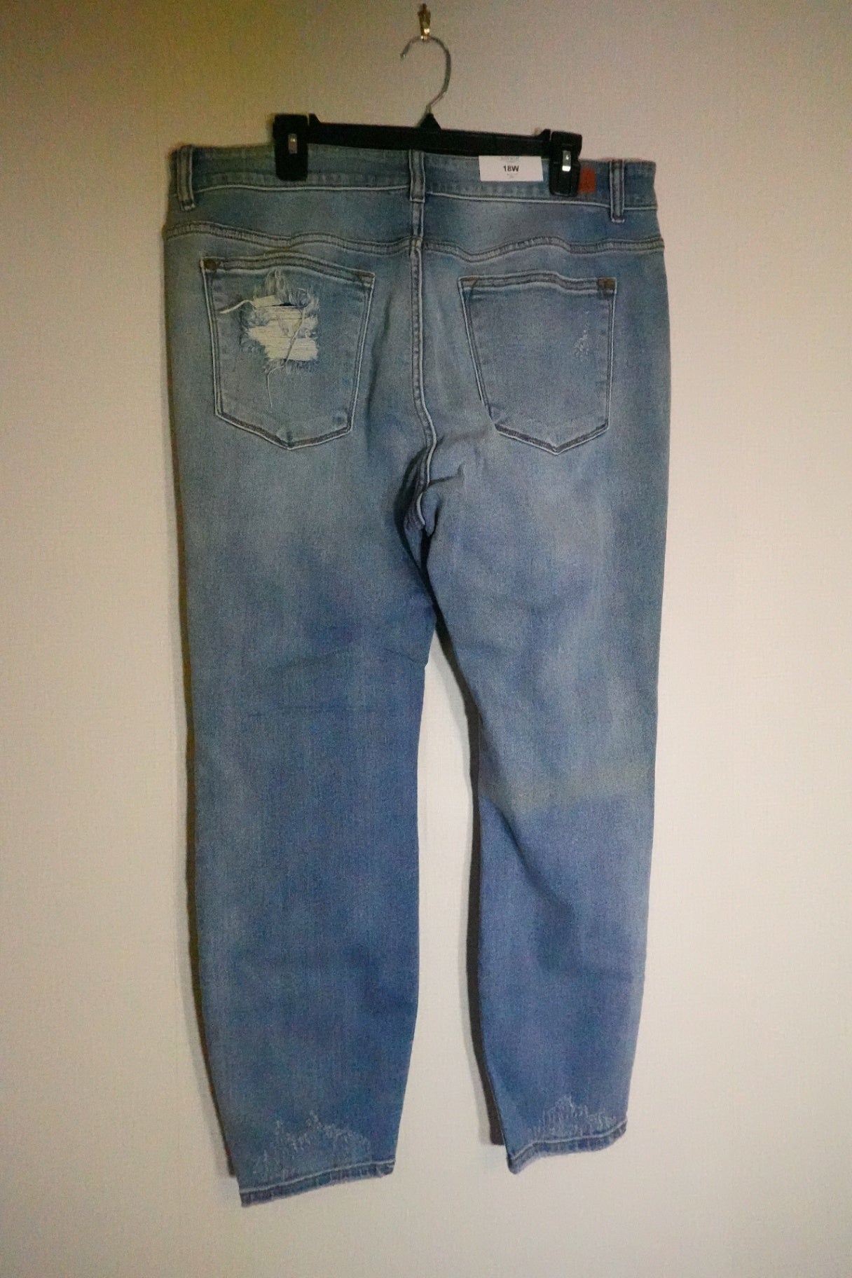 Judy Blue, New Jeans- Boyfriend, 18W